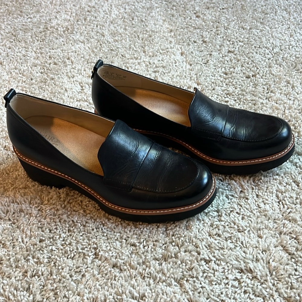 Naturalizer Black Leather Platform Loafers with Tan Stitching